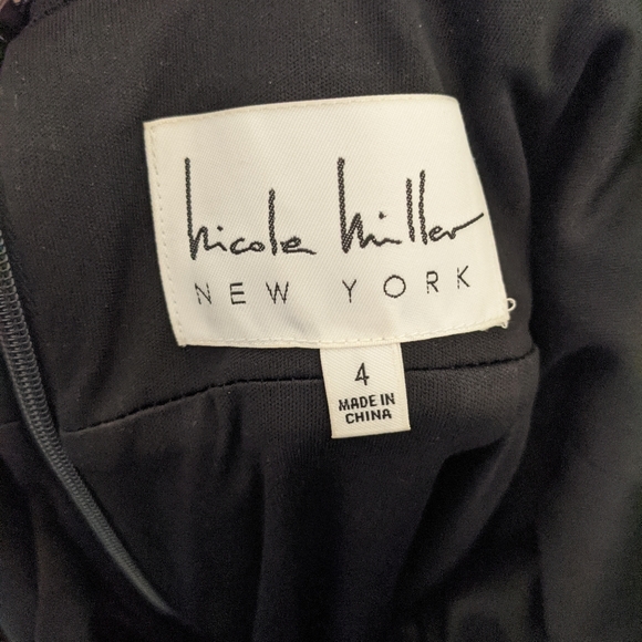 (4) Black Classic V-Neck Cocktail Dress - Picture 5 of 5